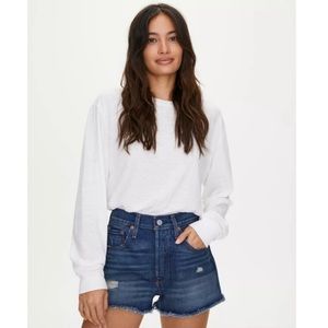 SUMMER SALE ☀️ Levi's 501 High Rise Distressed Shorts Size 24